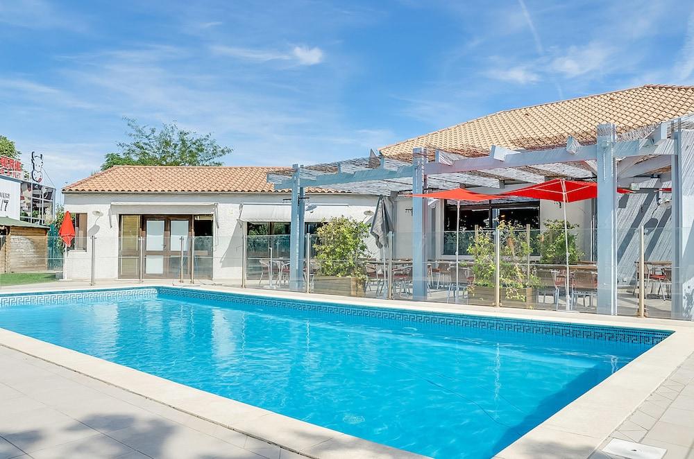 Ibis De Provence 3* Salon-de-Provence