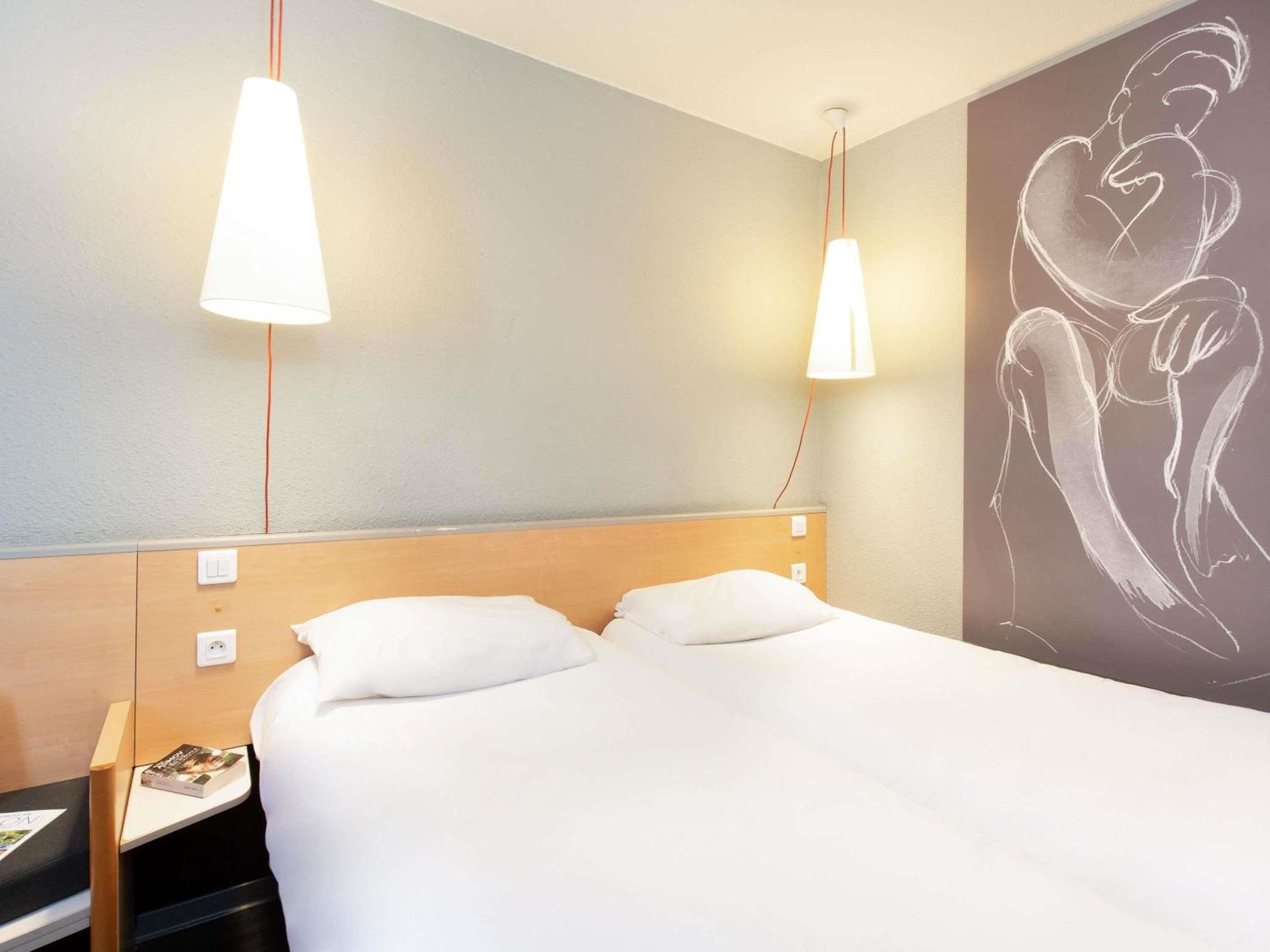 Ibis De Provence Hotel
