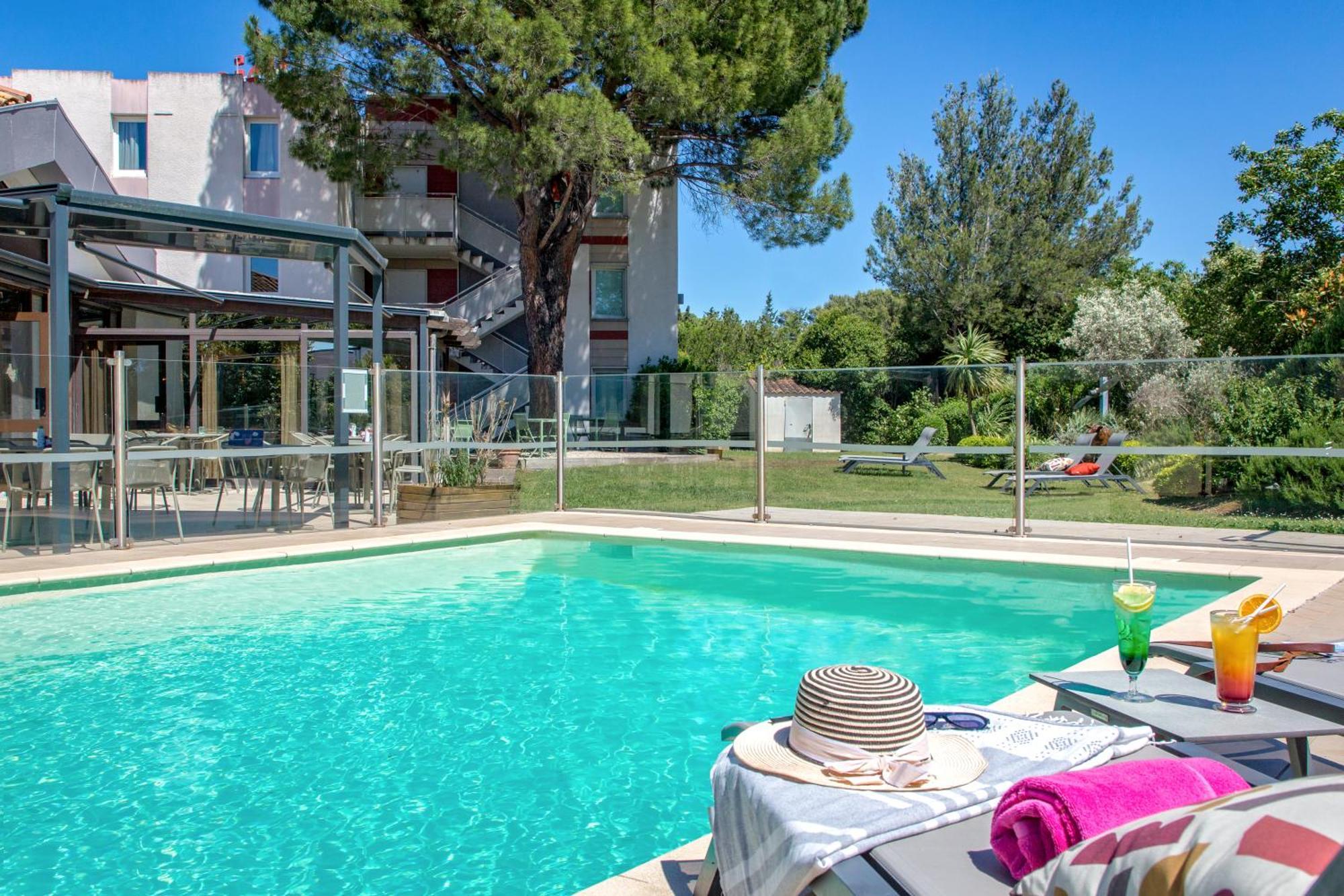 Ibis De Provence Hotel 3*